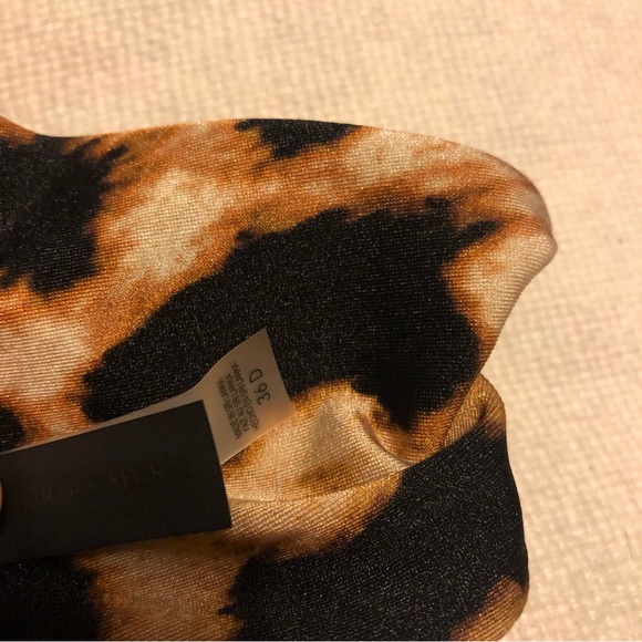 Lot of 2 Victoria’s Secret bandeau swim top size 36D - Picture 6 of 12